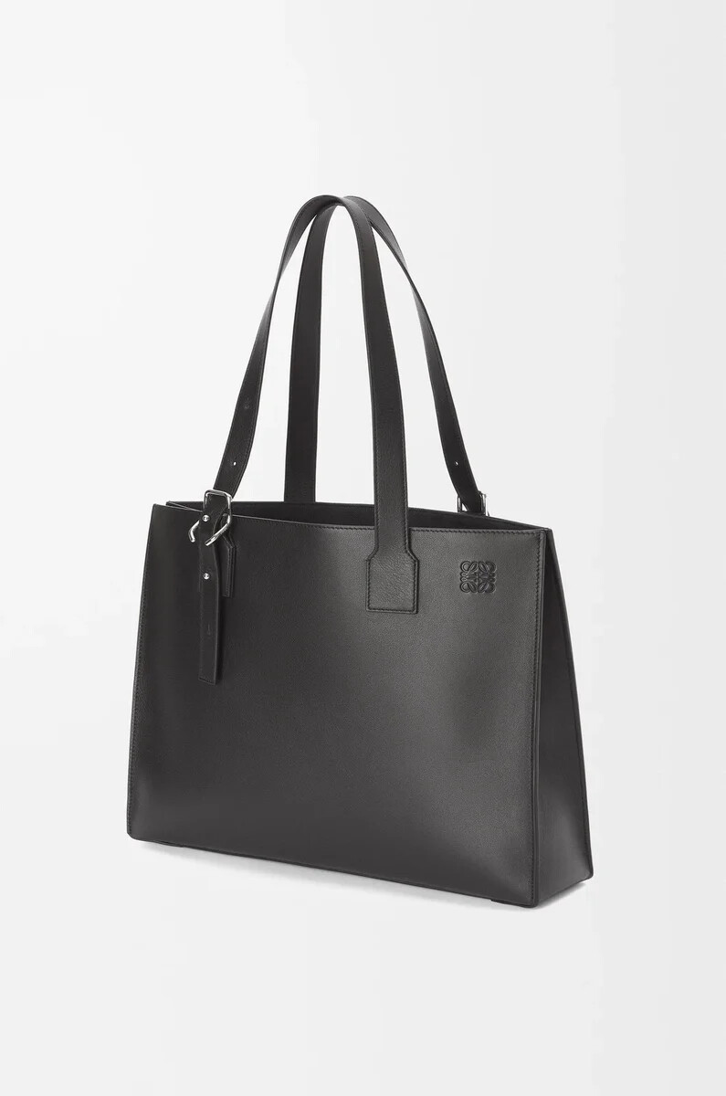 borsa tote orizzontale con fibbia in pelle di vitello classica nero