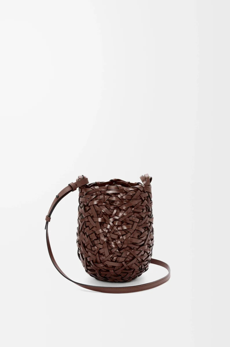 borsa nest basket piccola in pelle di vitello castagna