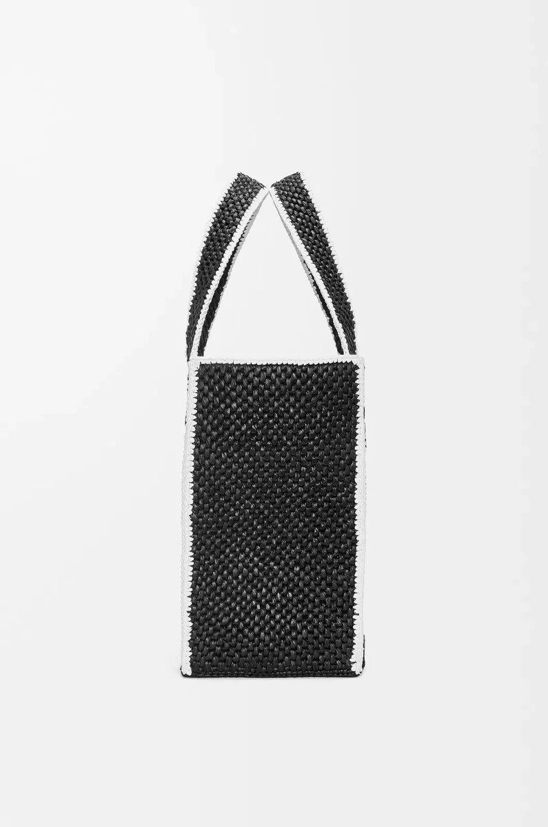 borsa grande loewe font in rafia nera