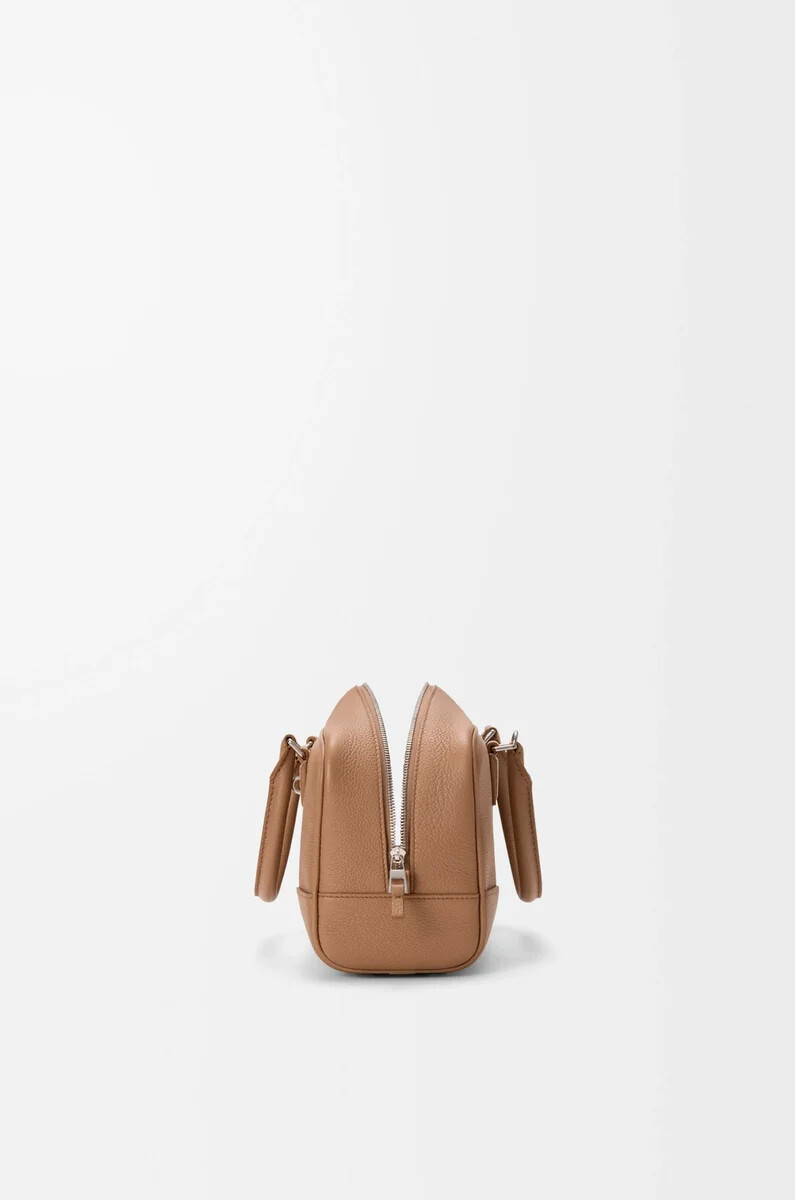 borsa amazona 23 in morbida pelle di vitello grana mocha