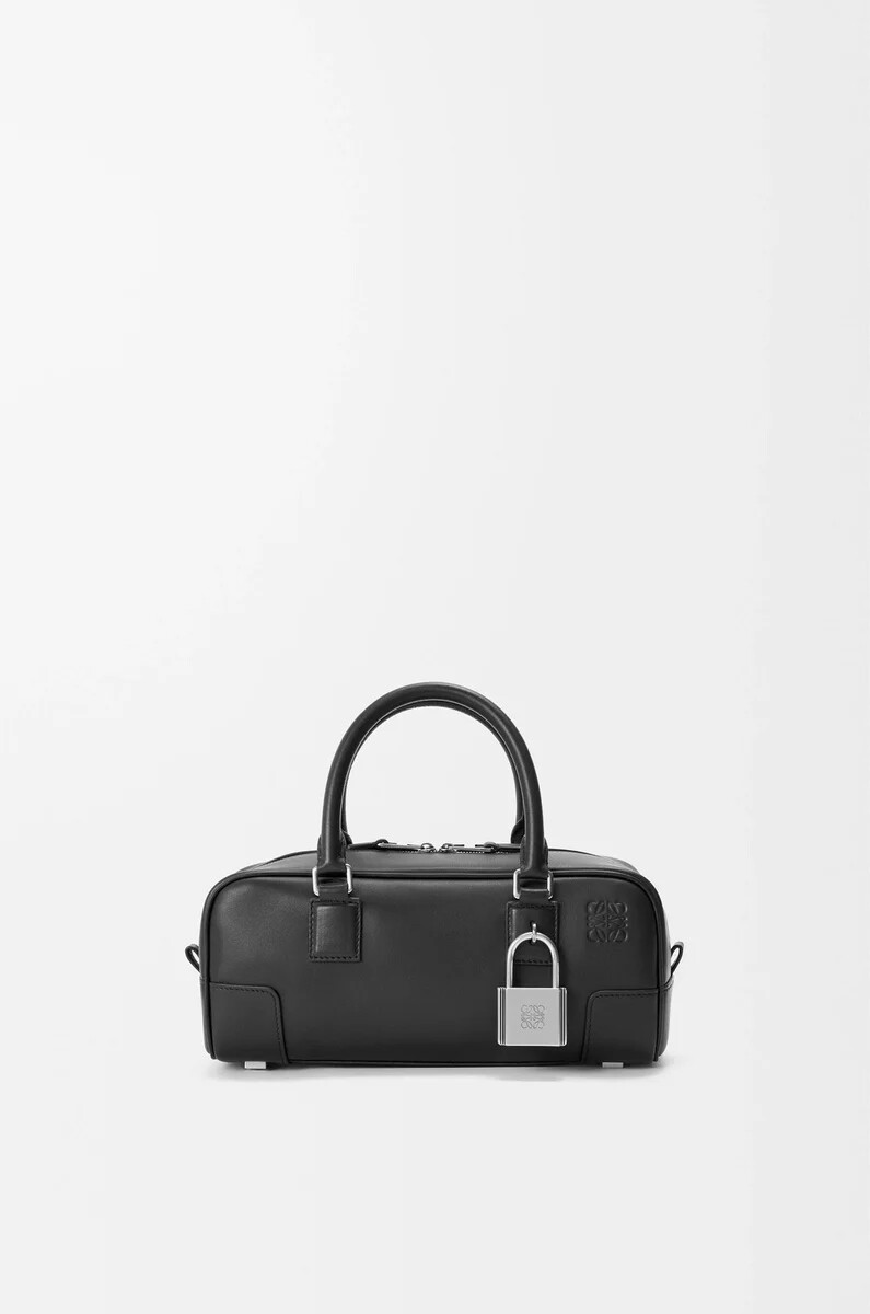 borsa corta amazona 23 in pelle di vitello lucida nero