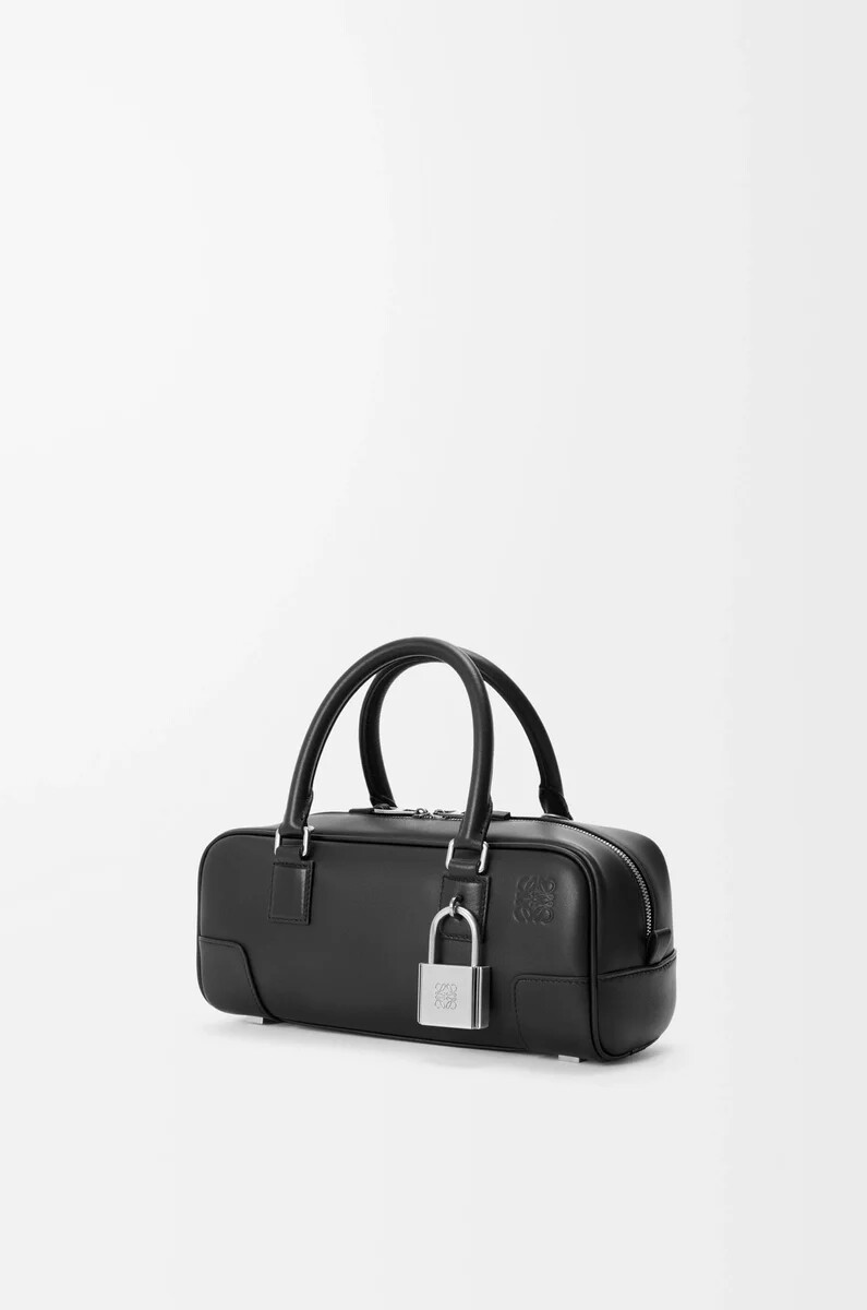 borsa corta amazona 23 in pelle di vitello lucida nero