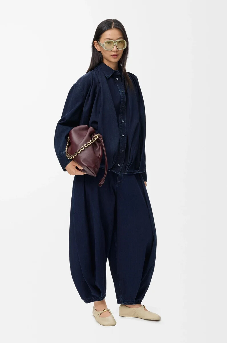 camicia drappeggiata in denim dark indigo