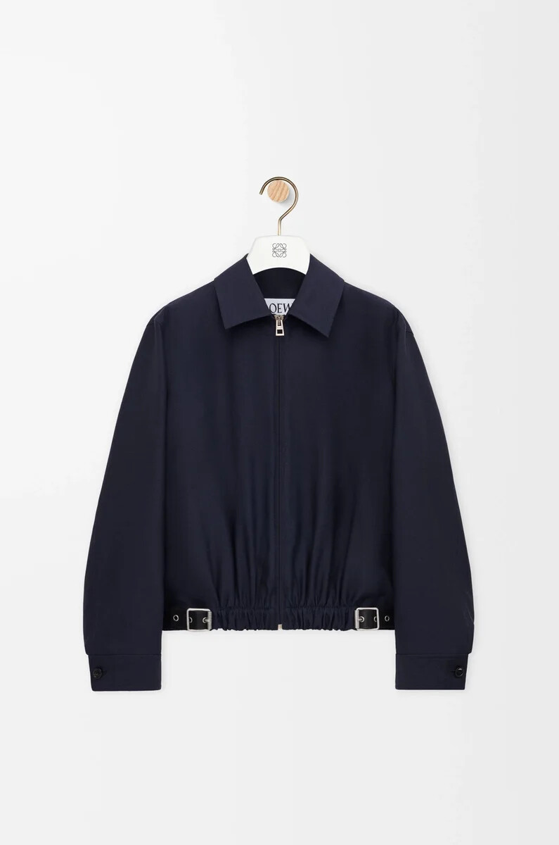 giacca con cintura in lana e seta blu navy