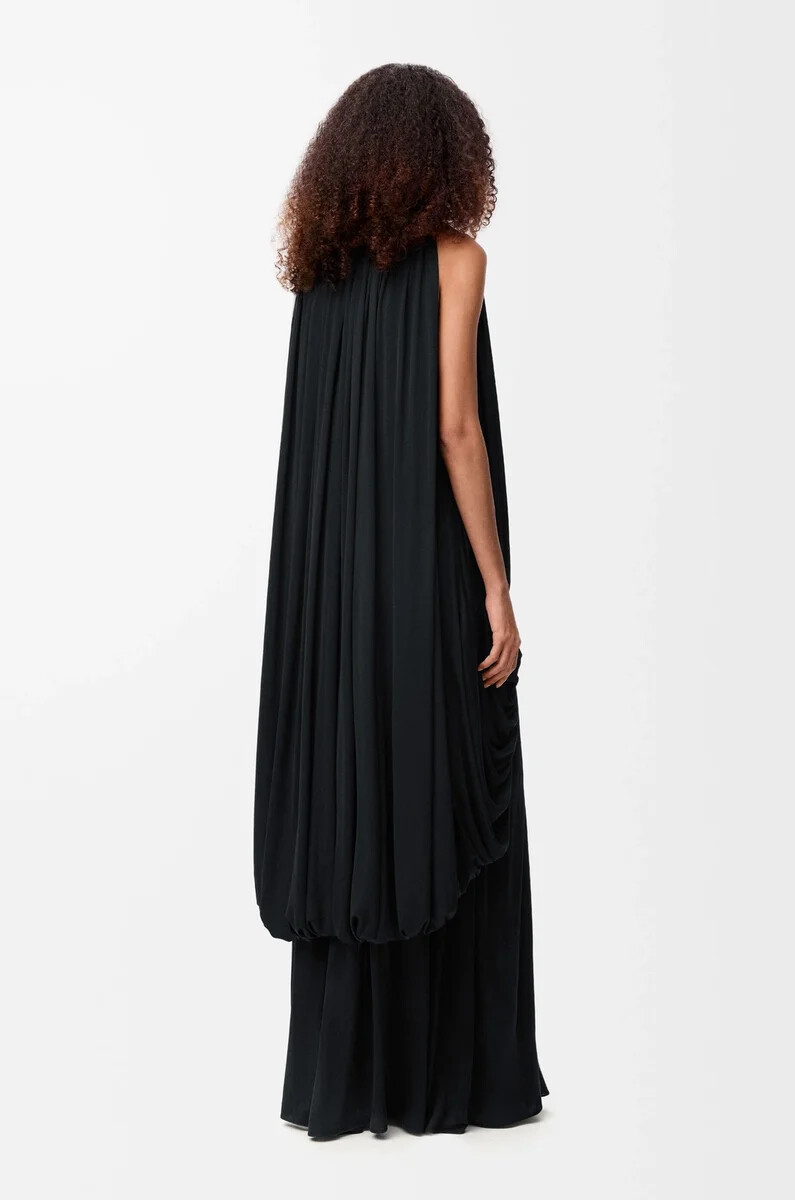 abito drappeggiato in seta nero