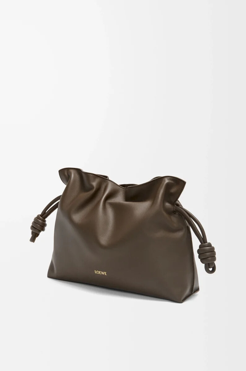 clutch flamenco media in vitello nappa cioccolato