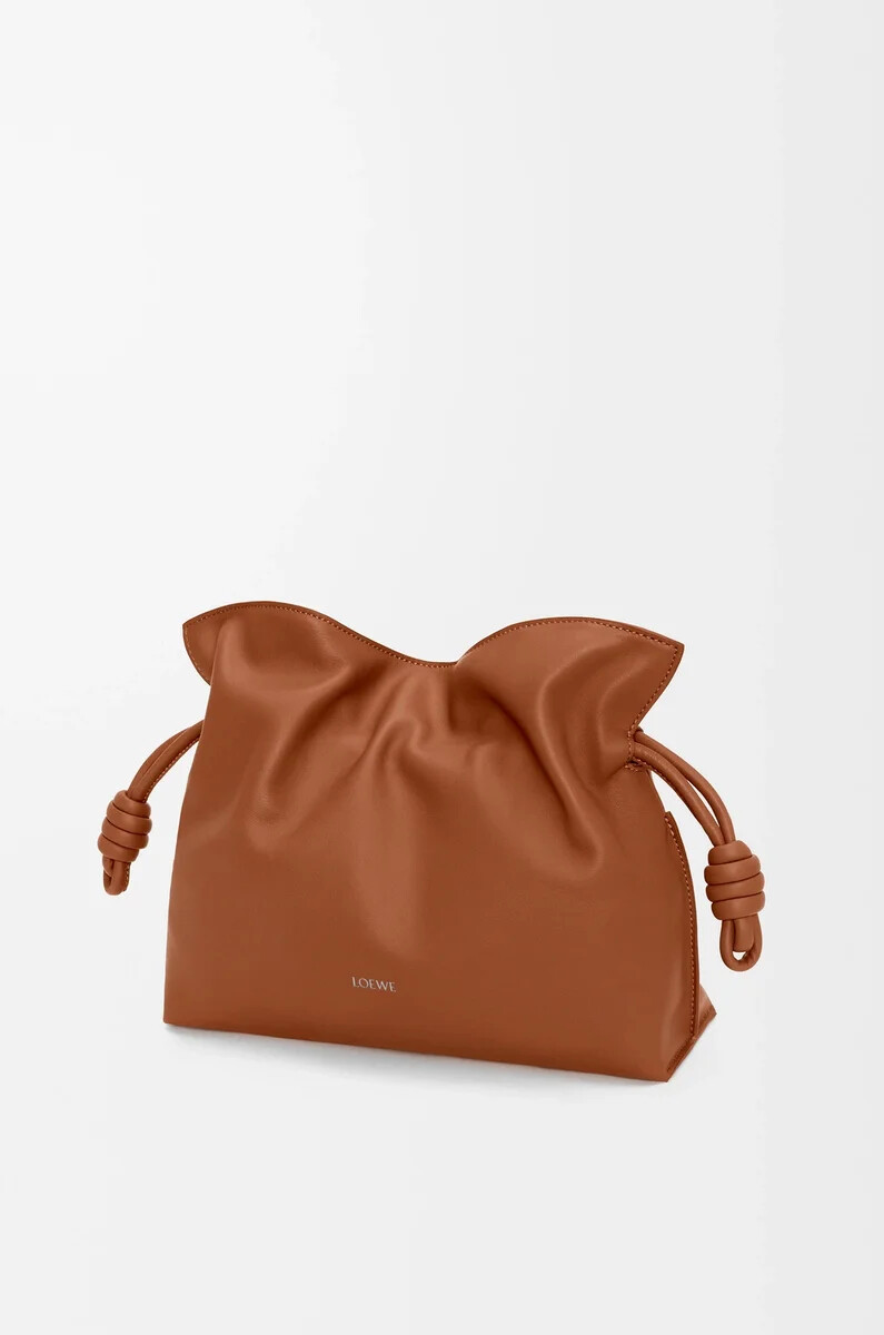 clutch flamenco media in vitello nappa scoiattolo