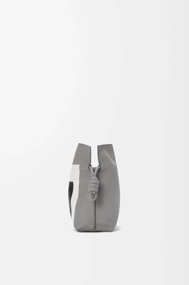 clutch flamenco media in vitello nappa grigiogrigio fantasma