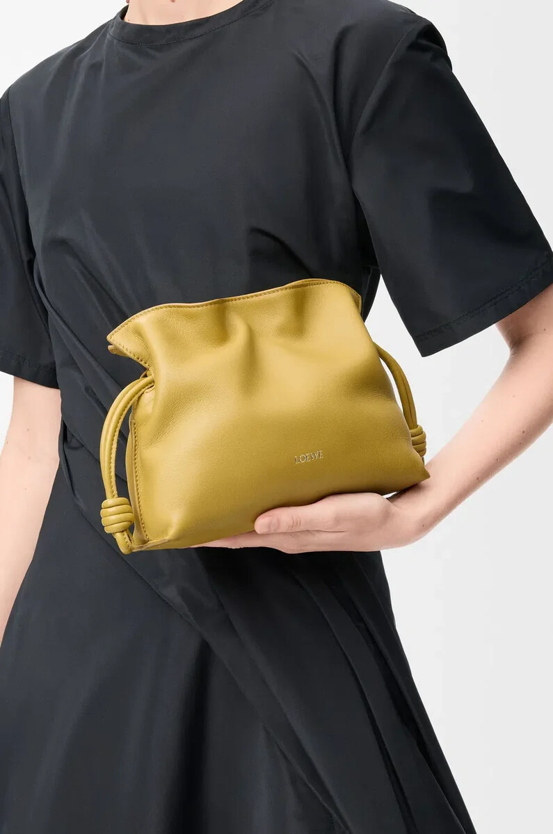 mini pochette flamenco in vitello nappa ginger