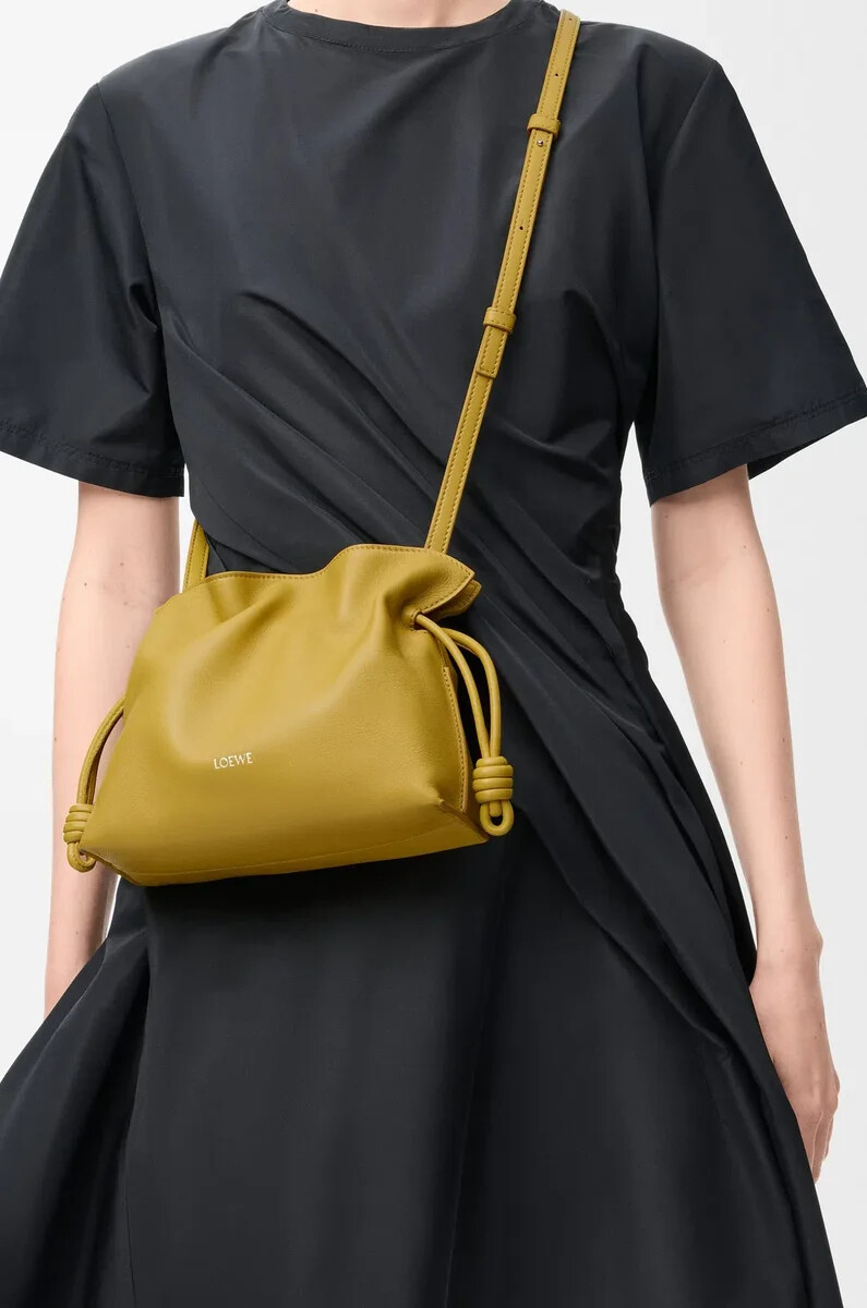 mini pochette flamenco in vitello nappa ginger