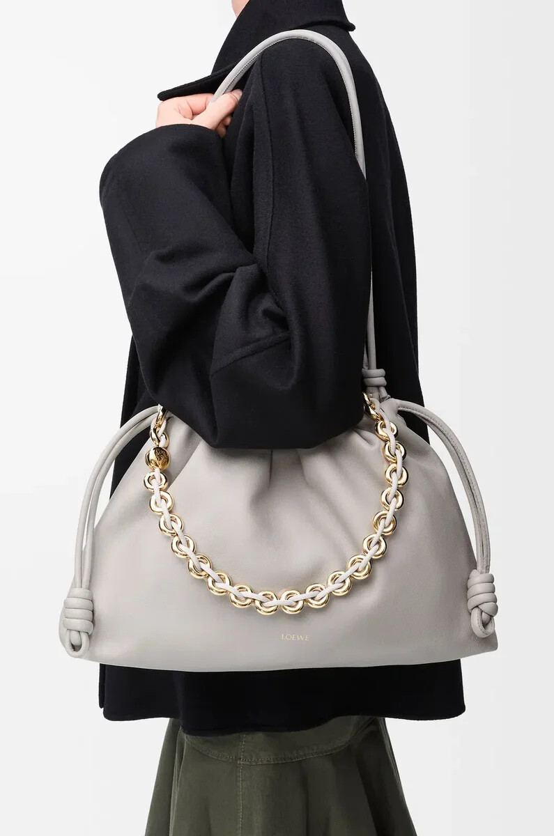 borsa flamenco grande in morbida nappa di agnello shell grey