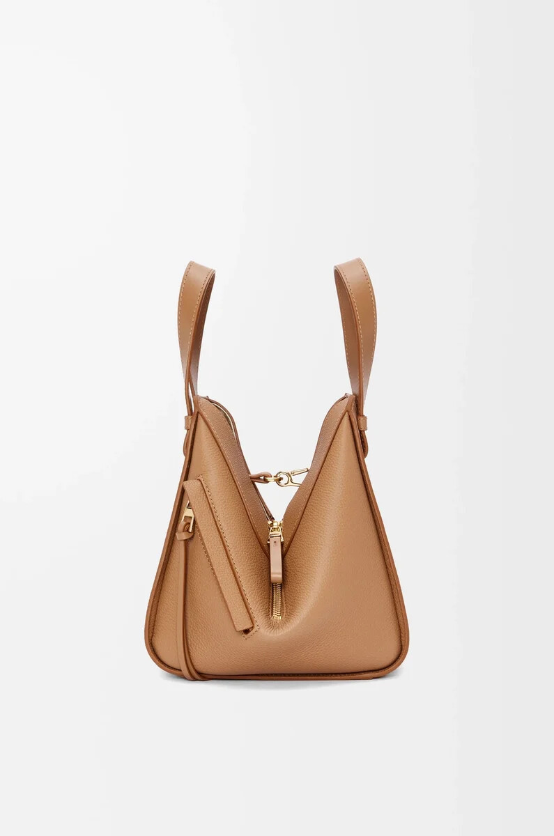 borsa hammock compatta in morbida pelle di vitello grana toffee