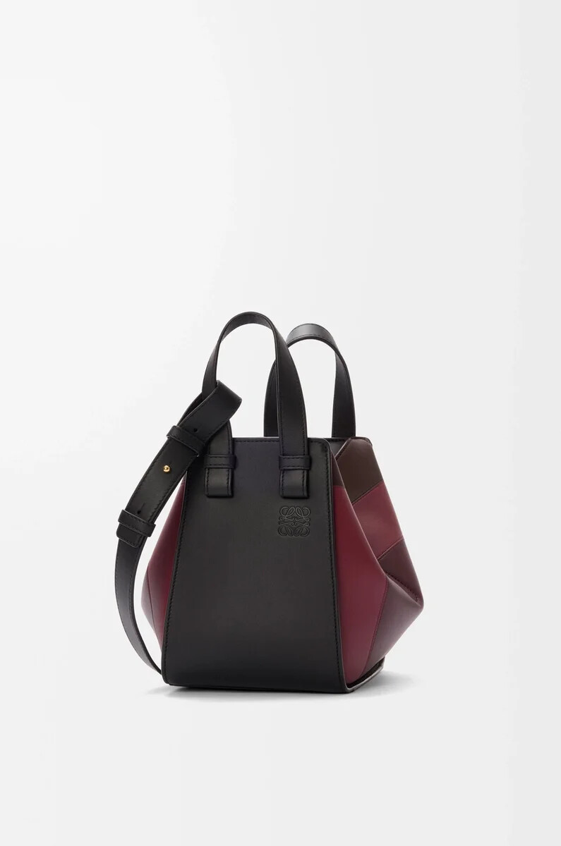 borsa hammock compatta in pelle di vitello nappa neroborgogna