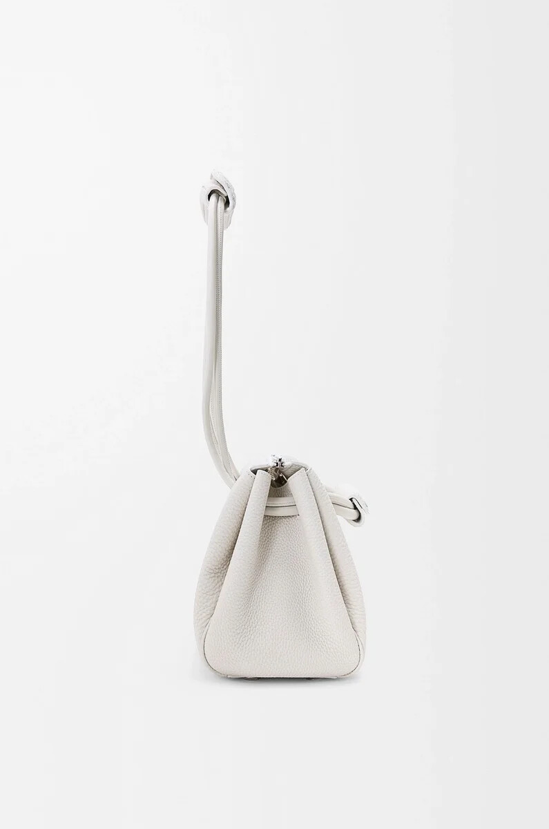 piccola borsa madrid in morbida pelle di vitello grana soft white