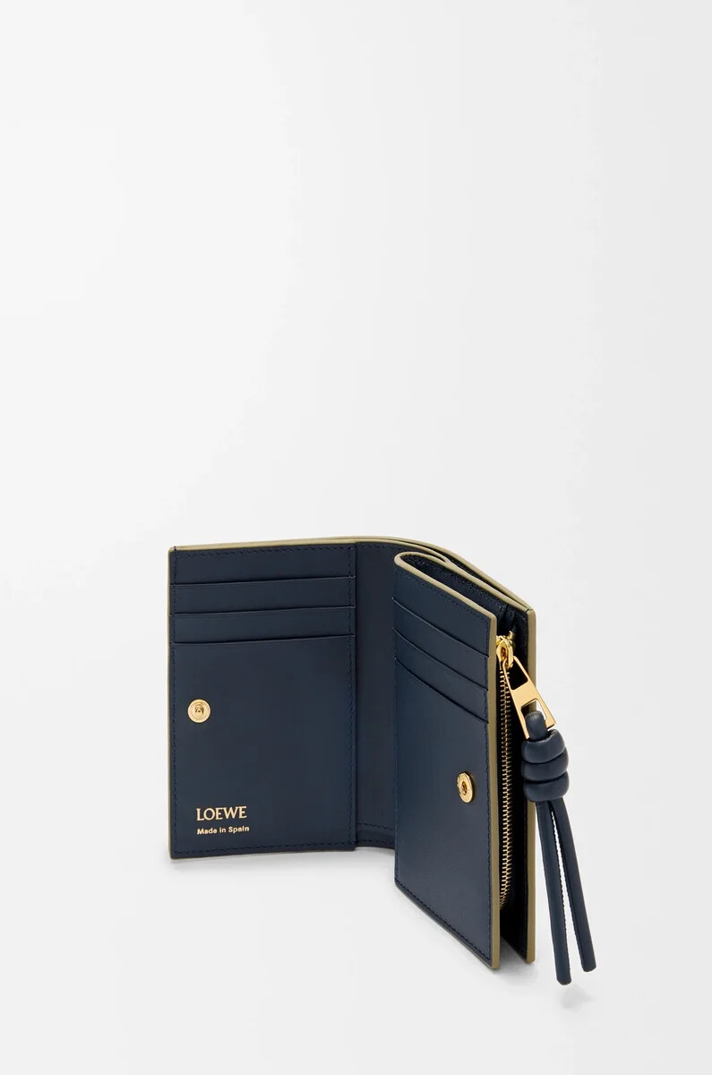 portafoglio compatto knot in vitello nappa lucido eucaliptoblu navy
