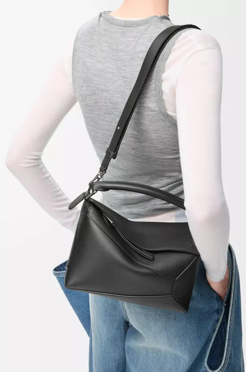 borsa puzzle edge piccola in pelle di vitello classica nero