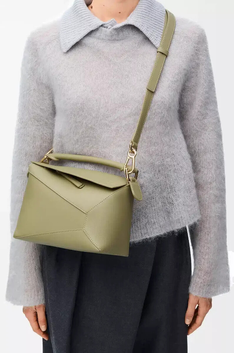 borsa puzzle edge piccola in vitello classico verde eucalipto