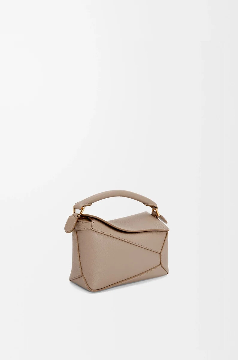 borsa mini puzzle edge in morbida pelle di vitello grana sabbia