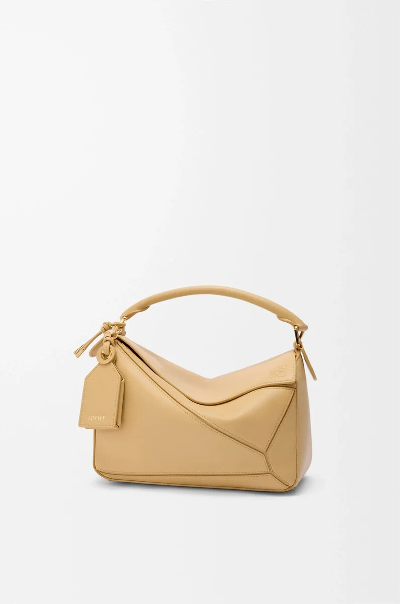 borsa featherlight puzzle piccola in nappa di agnello dark butter