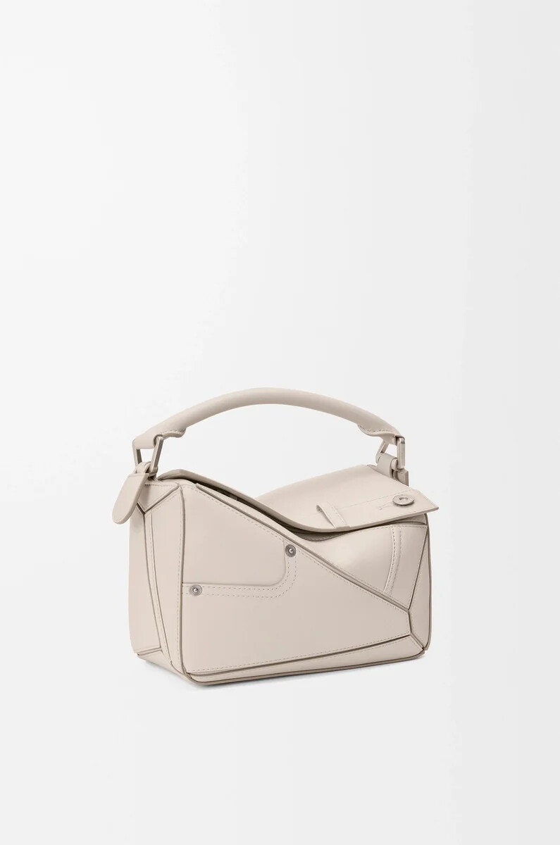 borsa panta puzzle piccola in vitello lucido light ghost