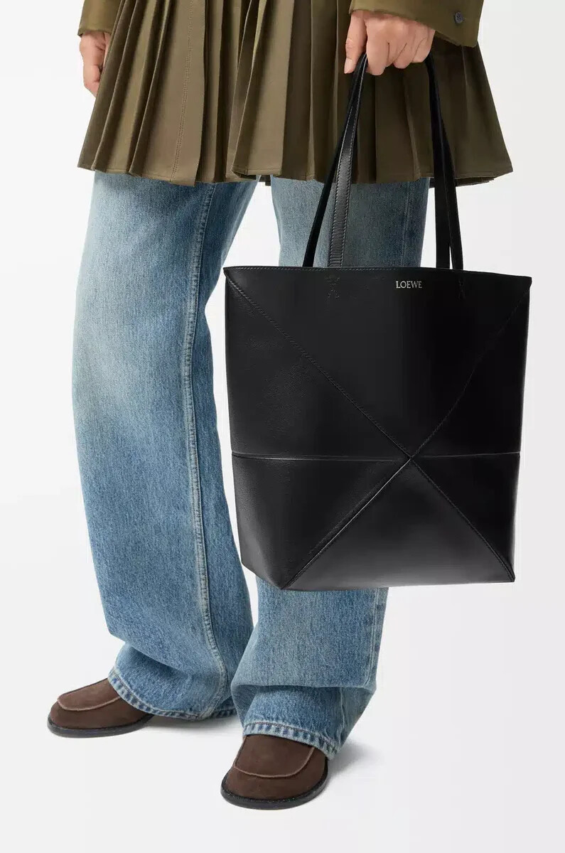 borsa media puzzle fold in pelle di vitello lucida nero