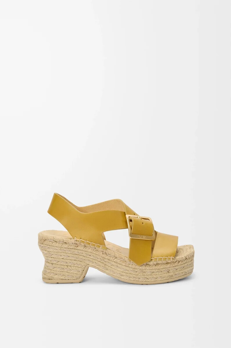sandalo espadrillas con plateau petal in pelle di vitello conciata al vegetale ocra