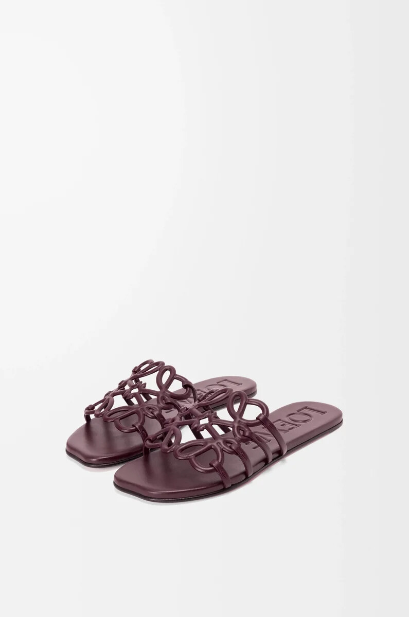 ciabatte petal anagram in morbida pelle di vitello dark burgundy