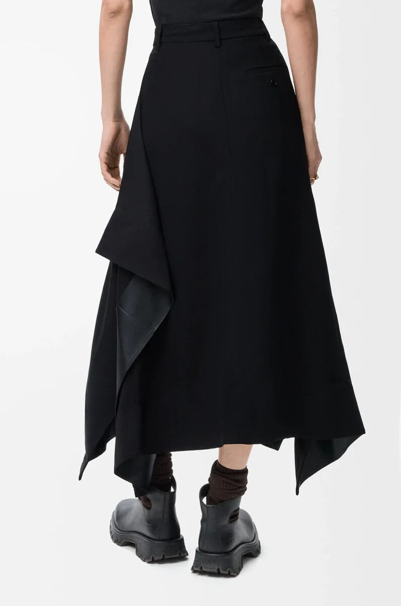 gonna in viscosa elasticizzata nero