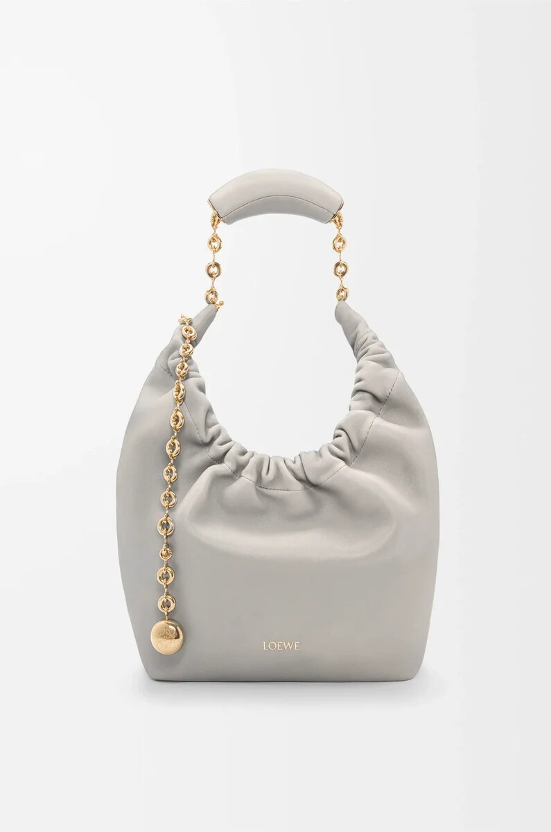 piccola borsa squeeze in morbida nappa di agnello shell grey