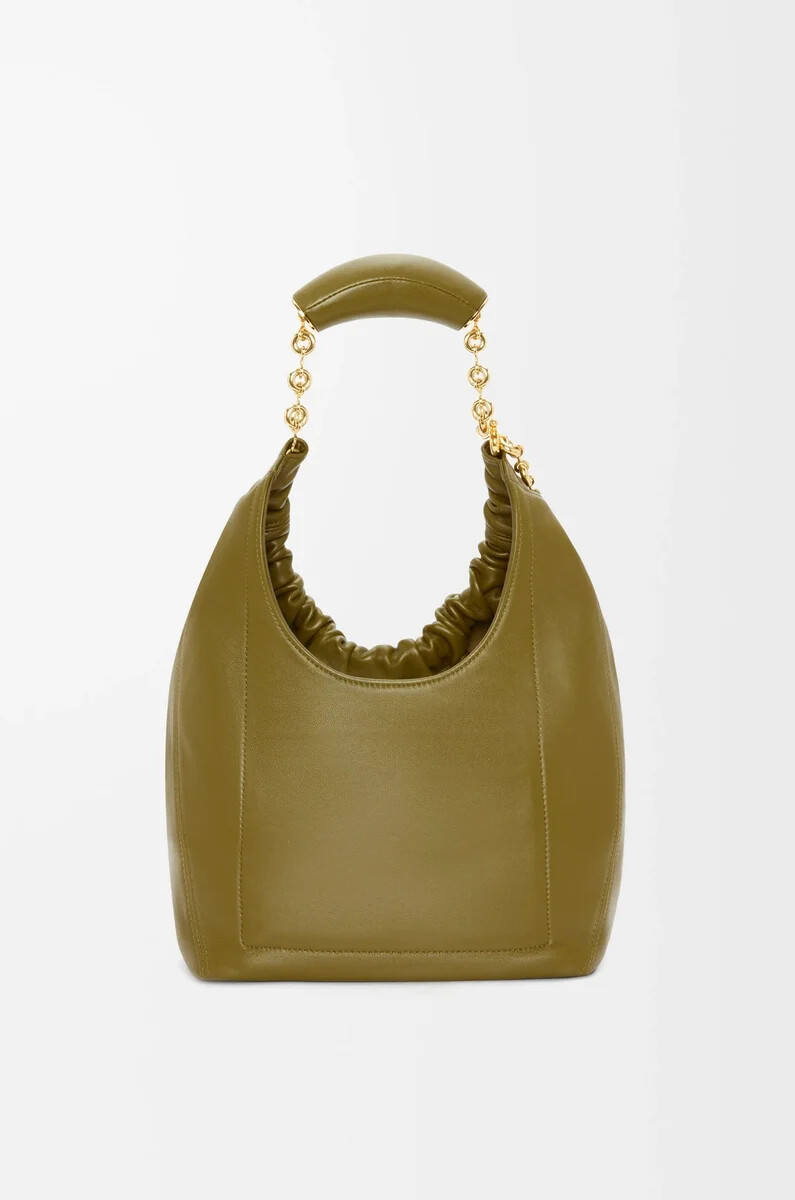 piccola borsa squeeze in morbida nappa di agnello color oliva