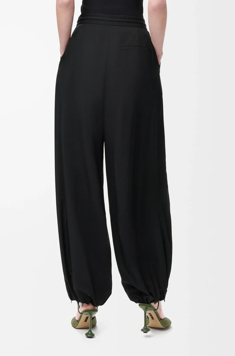 pantaloni in tessuto tecnico nero