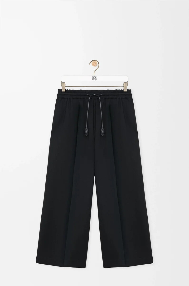 pantaloni cropped in viscosa elasticizzata nero