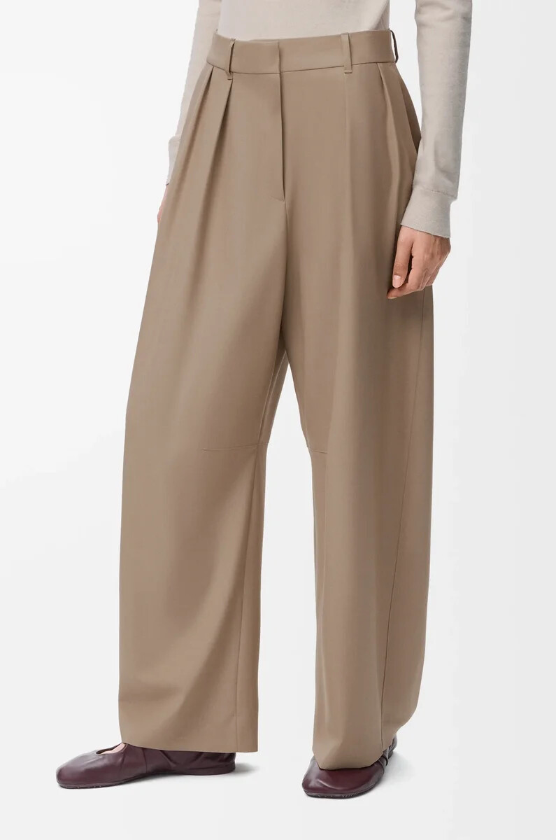 pantaloni a botte in lana sabbia