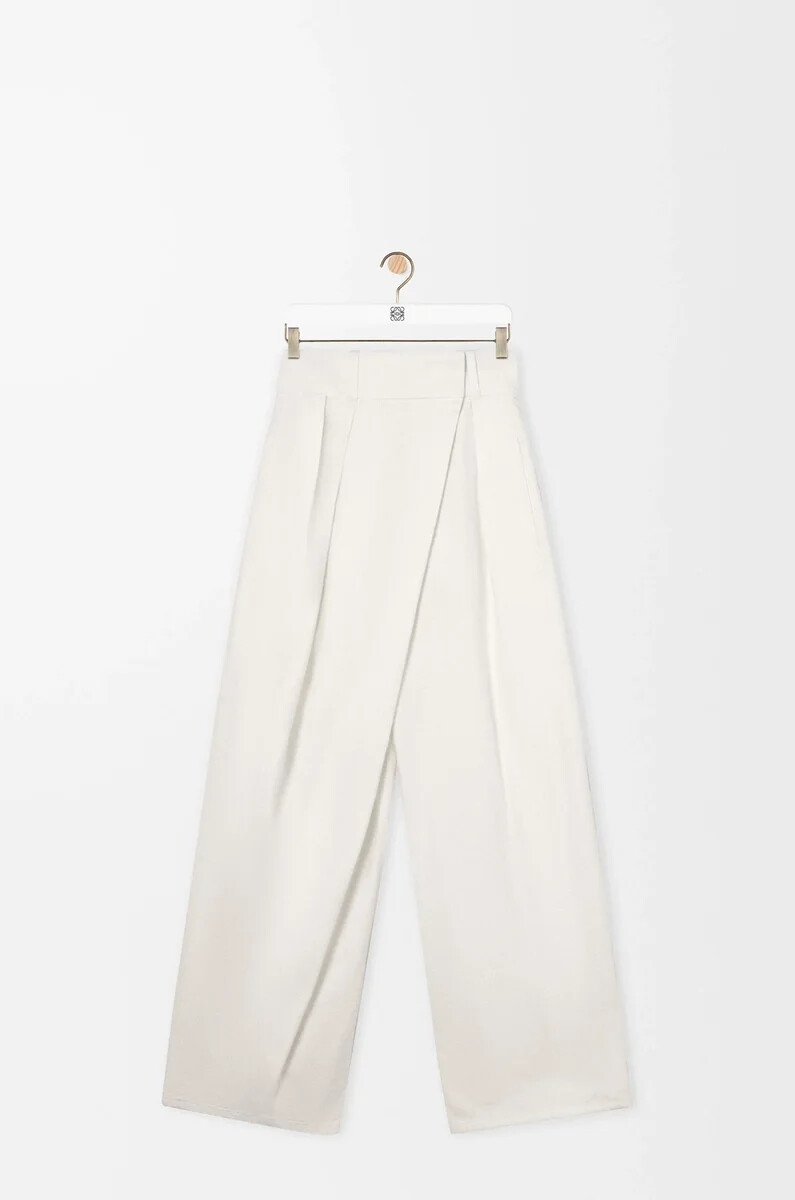 jeans avvolgenti in denim bianco