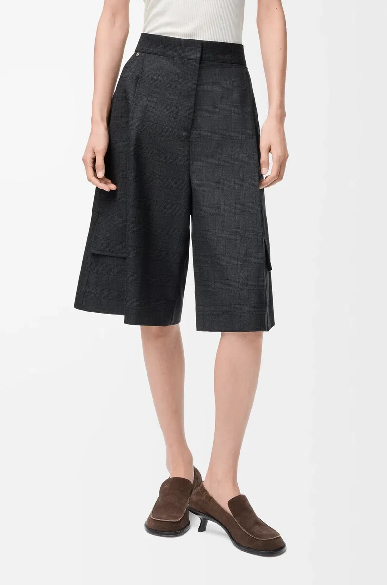 pantaloncini cargo in lana grigio scuro