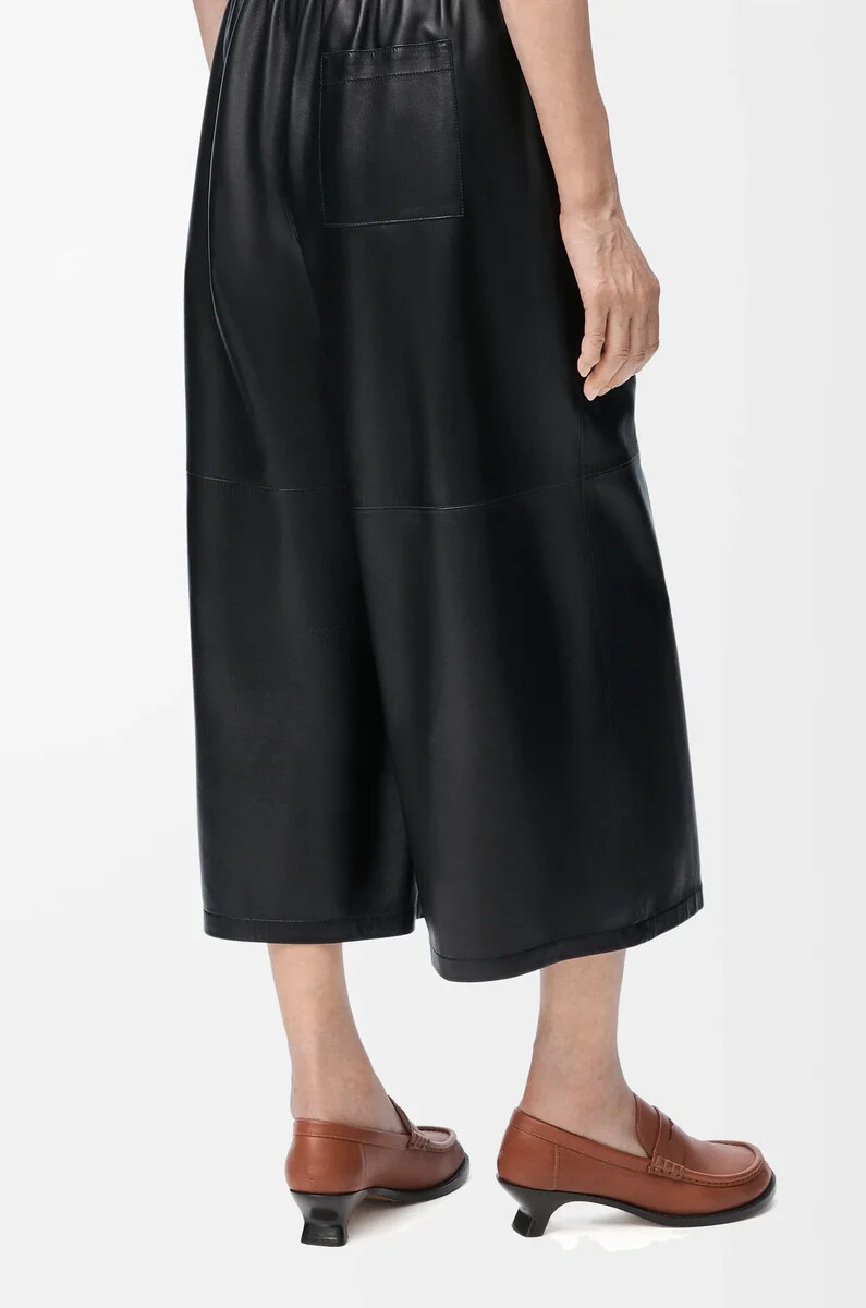 pantaloni cropped in nappa di agnello nero