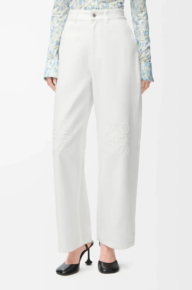jeans larghi anagram in denim bianco