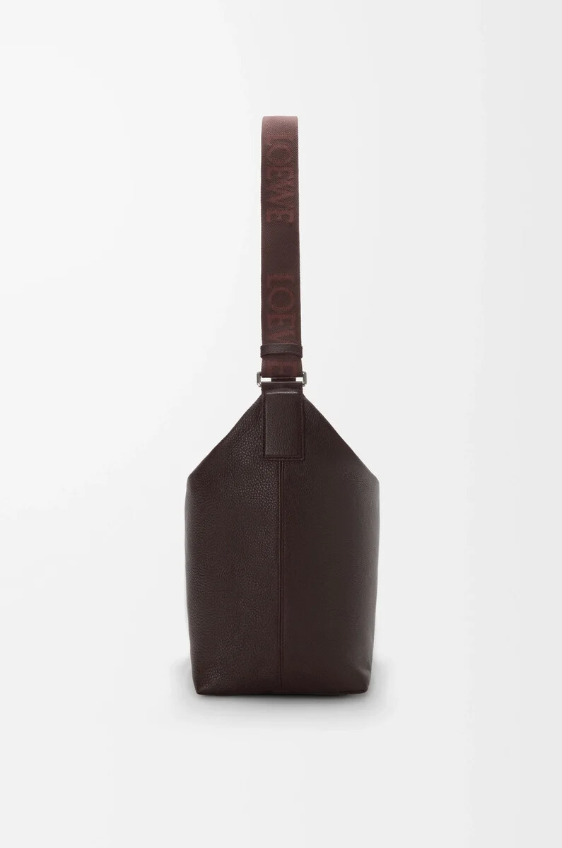 borsa a tracolla cubi in morbida pelle di vitello grana oxblood