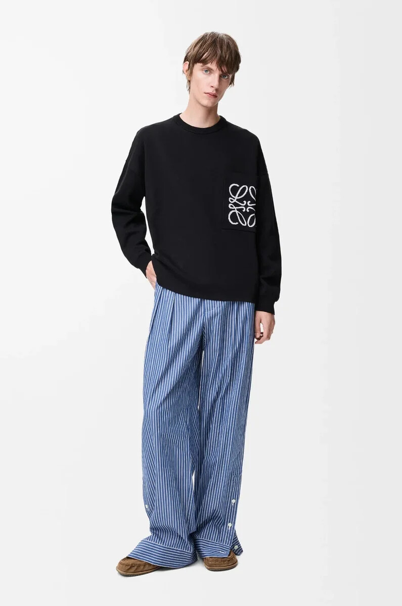 maglione con tasca anagramma in misto cotone nerobianco