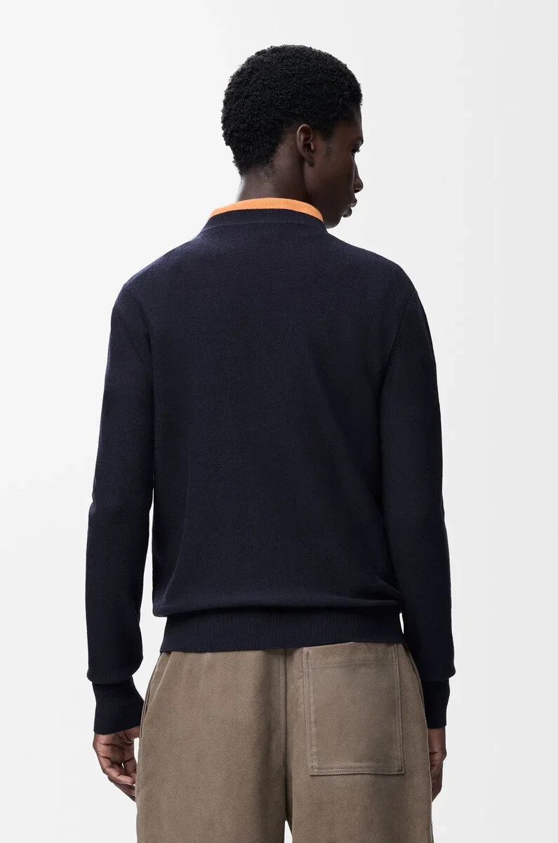 maglione in lana blu navy scuro
