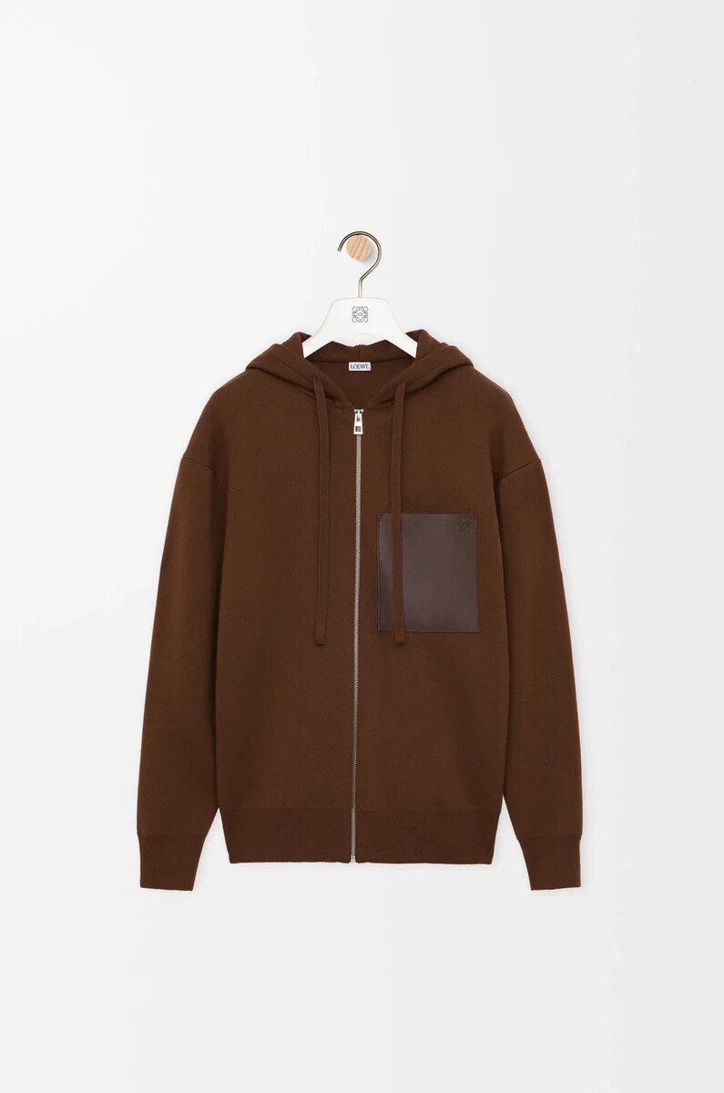 felpa con cappuccio e zip in lana marrone