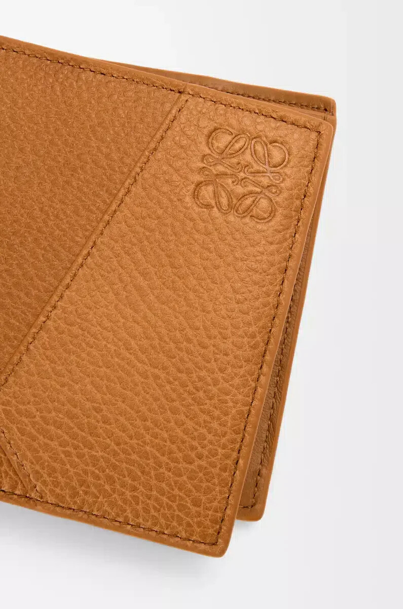 portafoglio portamonete puzzle bifold in morbida pelle di vitello grana light canyon brown