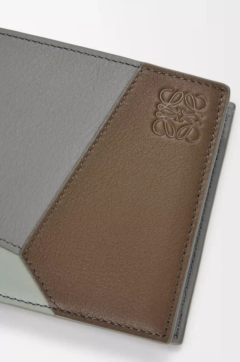 portafoglio bifold puzzle in pelle di vitello classica winter brownash grey
