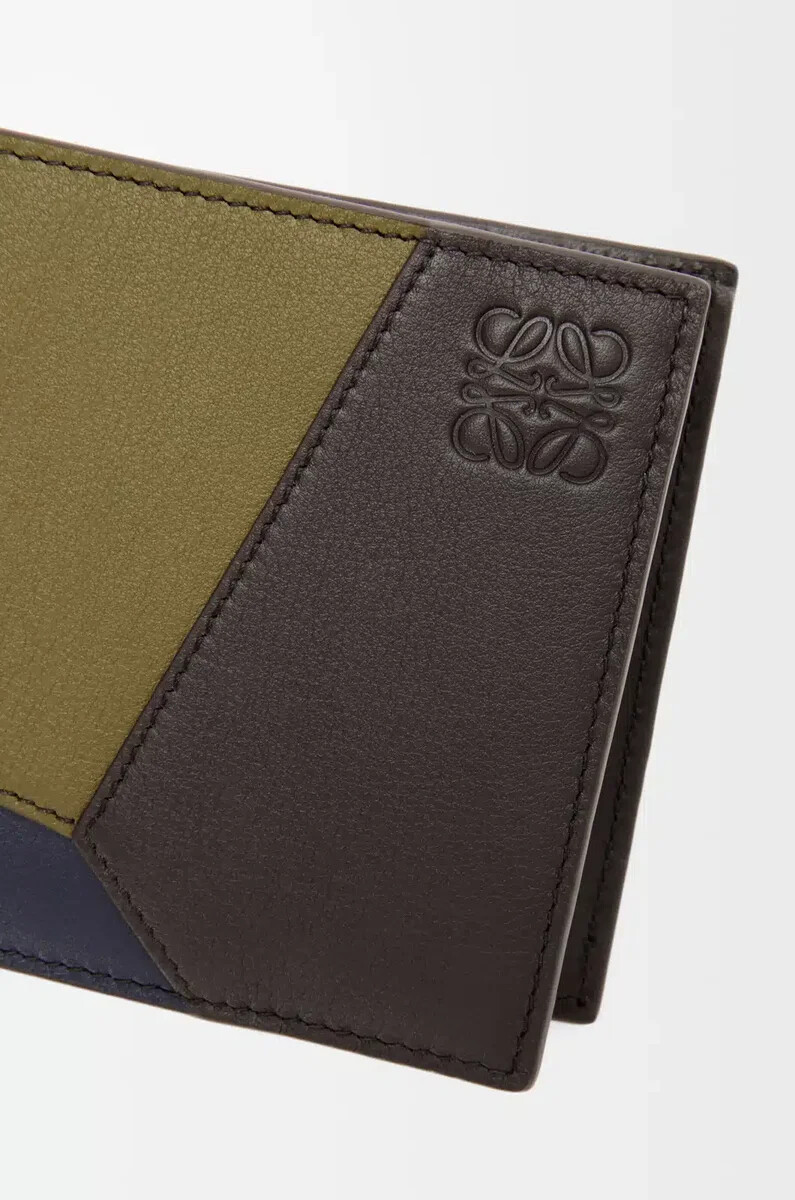 portafoglio bifold puzzle in pelle di vitello classica olivamarrone scuro