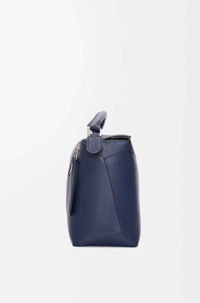 borsa puzzle edge grande in pelle di vitello classica abyss blue