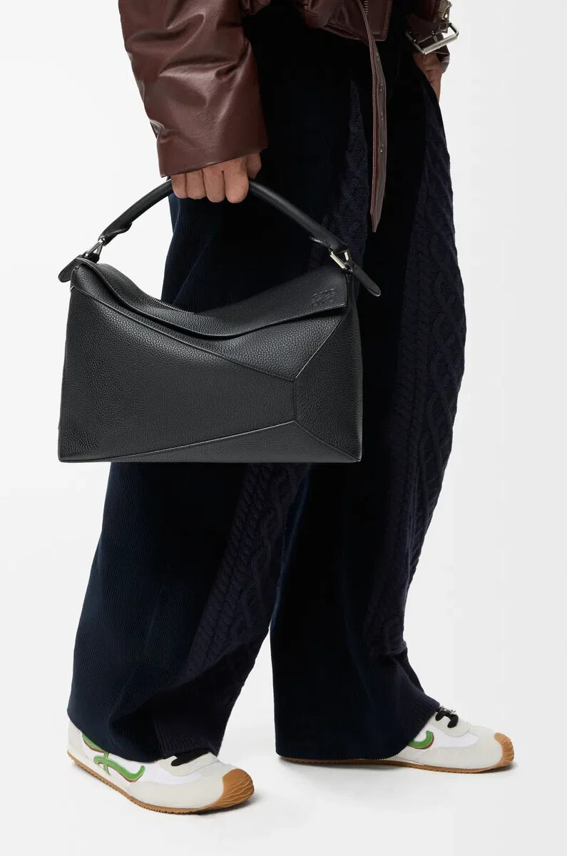 borsa puzzle edge grande in pelle di vitello granata nero