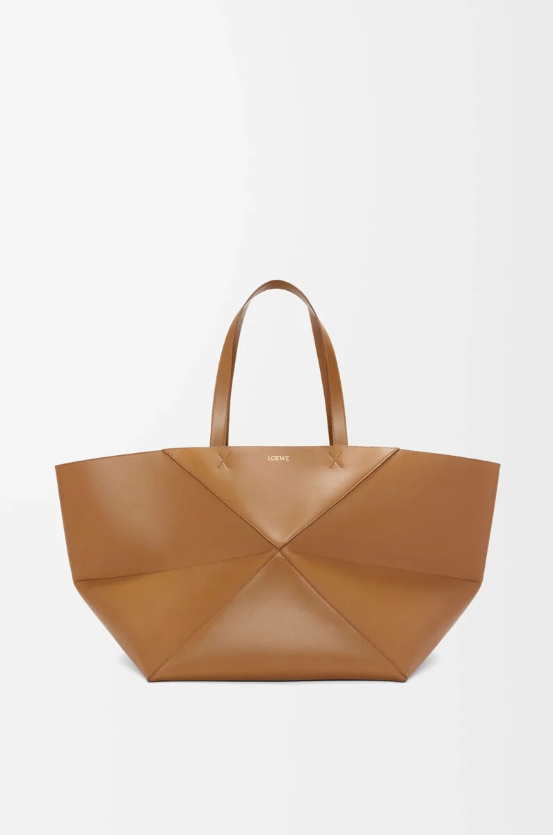 borsa xxl puzzle fold in pelle di vitello lucida oak