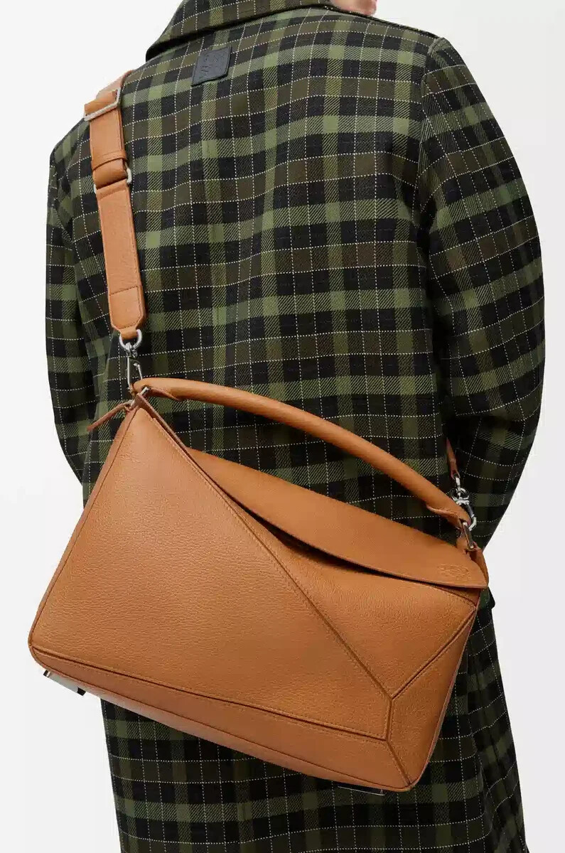 borsa puzzle grande in morbida pelle di vitello grana light canyon brown