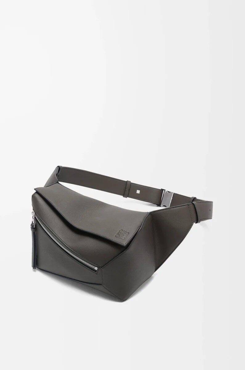 marsupio puzzle edge piccolo in pelle di vitello classica grigio scuro