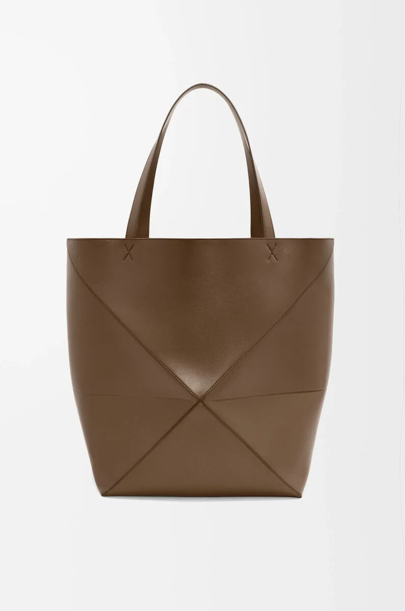 borsa xl puzzle fold in pelle di vitello lucida umber